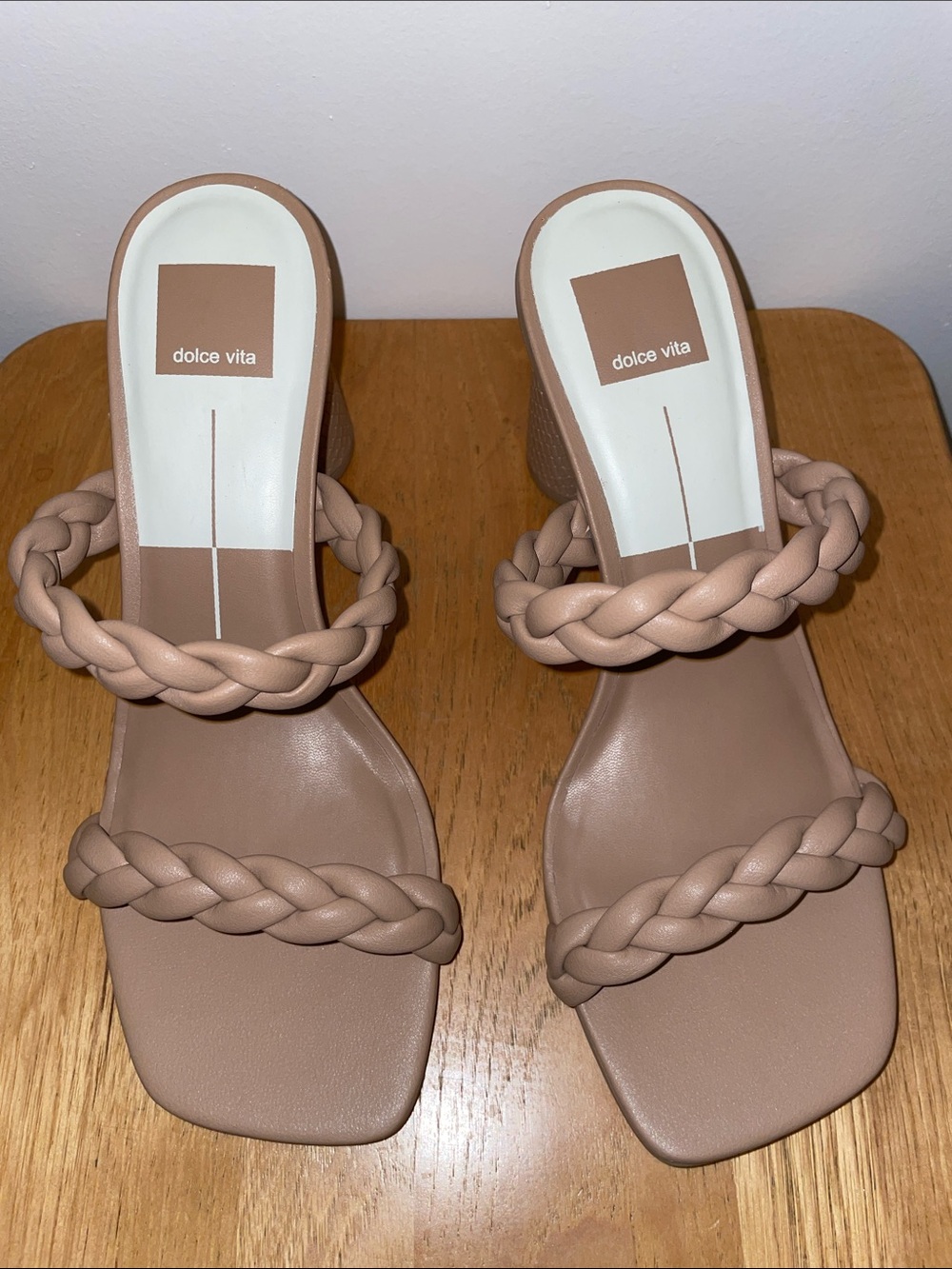 Dolce Vita Braided Strappy Block Heel Sandals in Tan Size 8